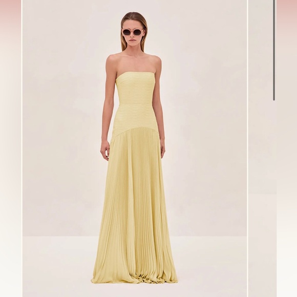 Alexis Dresses & Skirts - Alexis sunniva dress in yellow! NWT! Never worn,